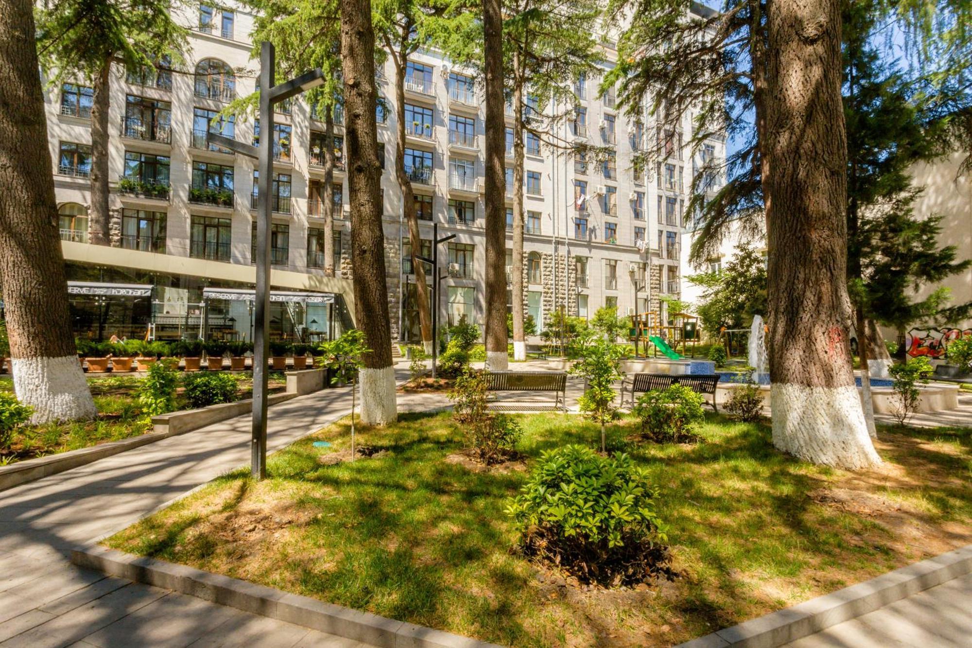 New Age Living Apartman Tbiliszi Kültér fotó