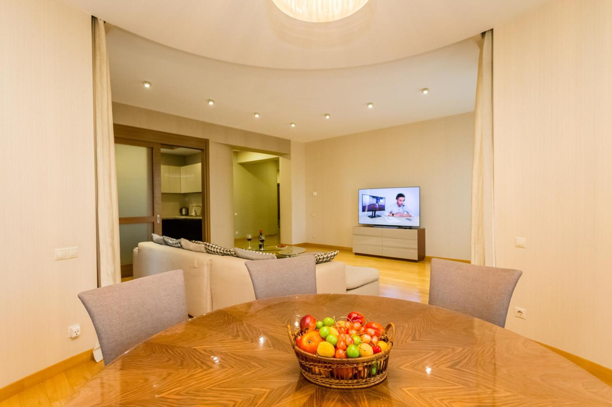 New Age Living Apartman Tbiliszi Kültér fotó